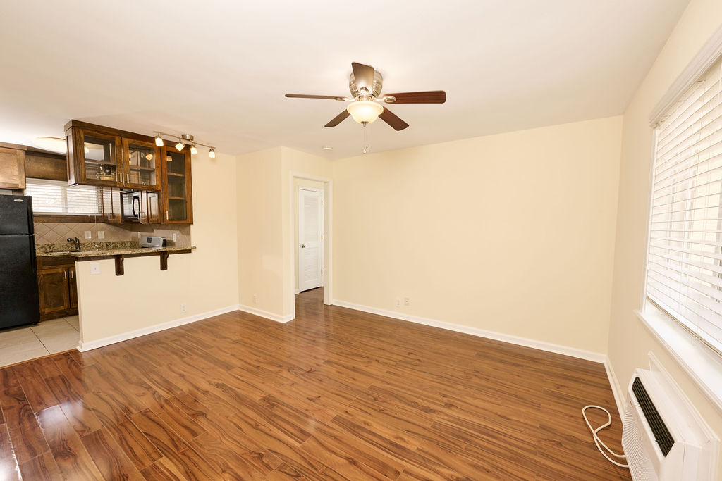 32 Peachtree Avenue Northeast